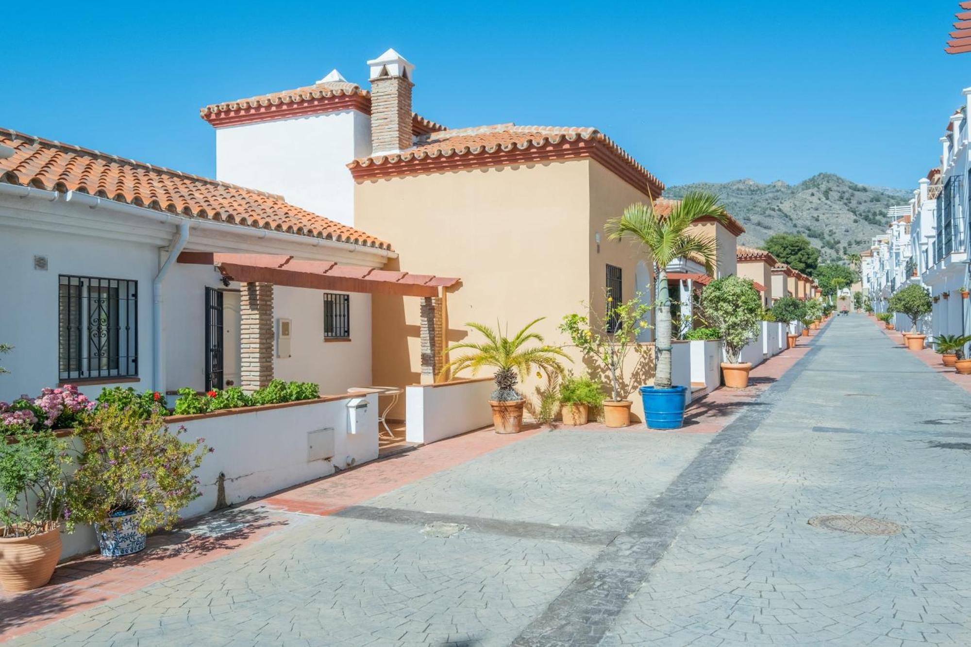 Aljamar 24 Comfortable House Near Burriana Beach نيرخا المظهر الخارجي الصورة